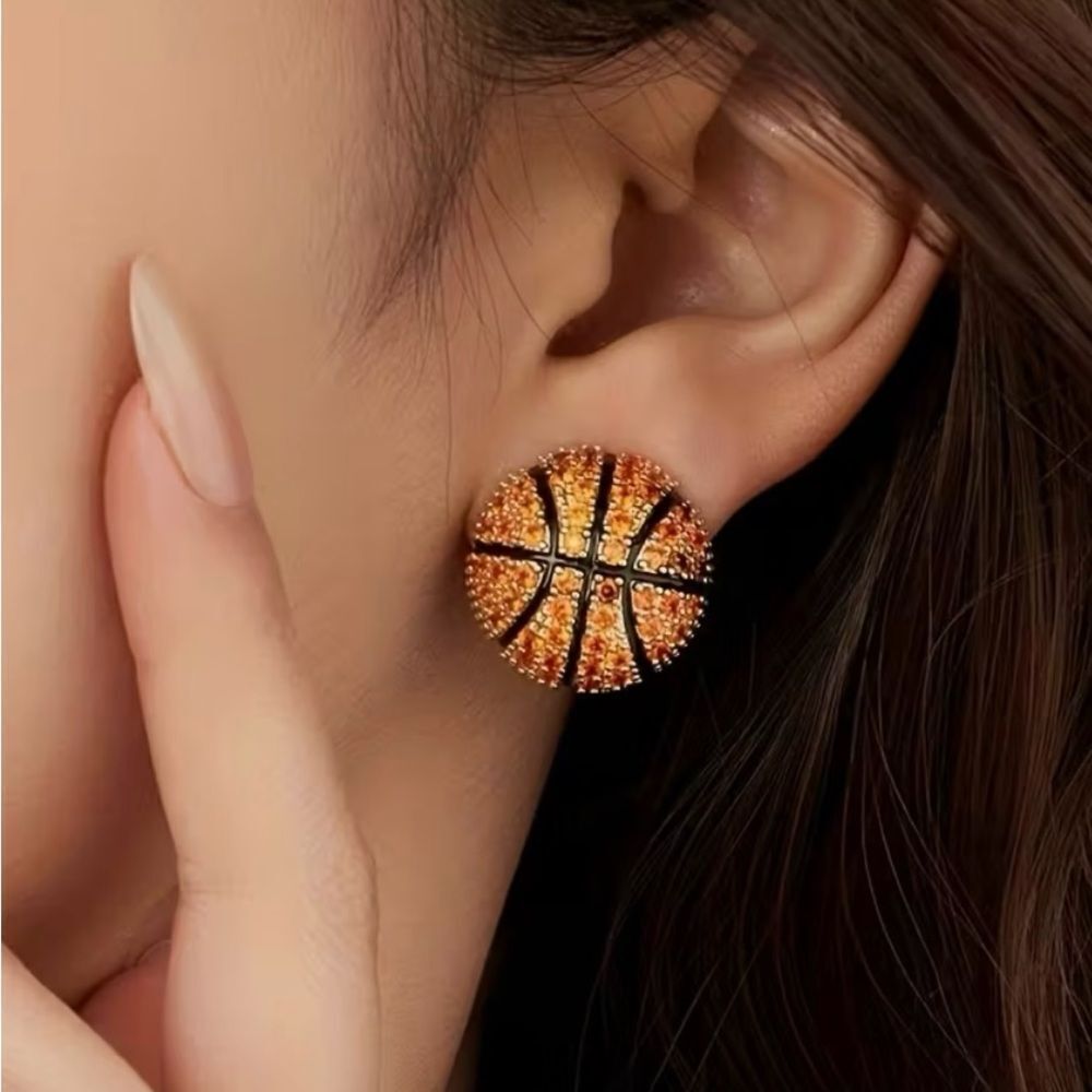 🏀 Betsey Johnson Basketball Rhinestone Earrings 🏀 - Picture 9 of 9